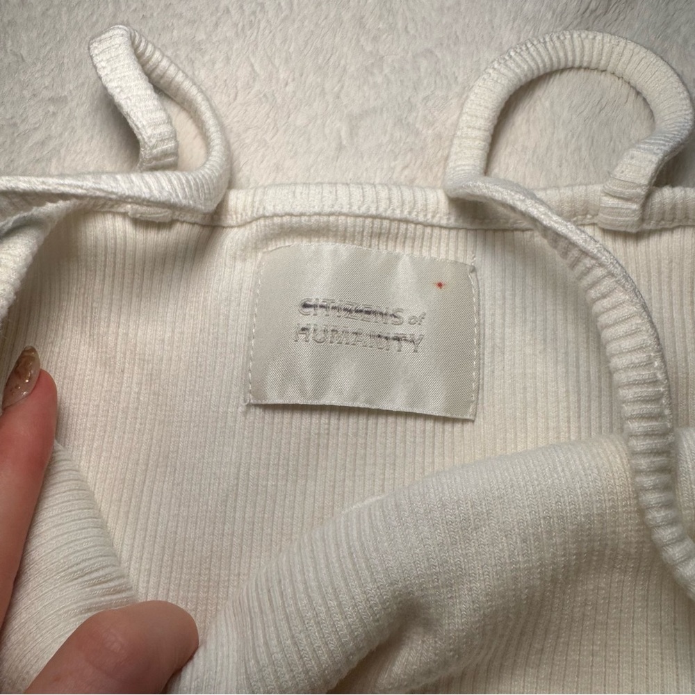 White Ribbed Women's Top - Picture 3 of 4